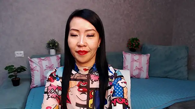 LiaPak's cam snapshot