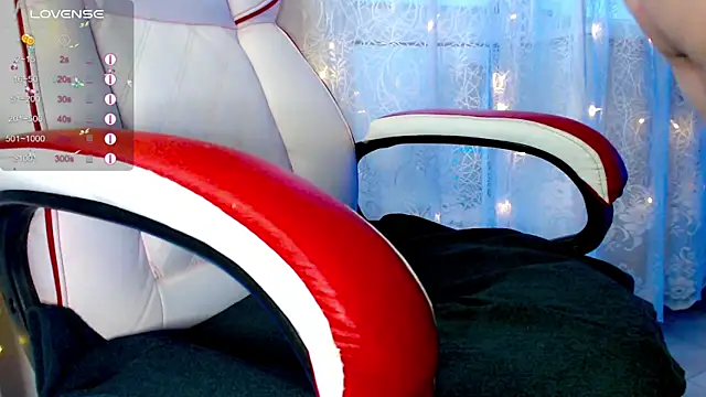 RaideneiX's cam snapshot