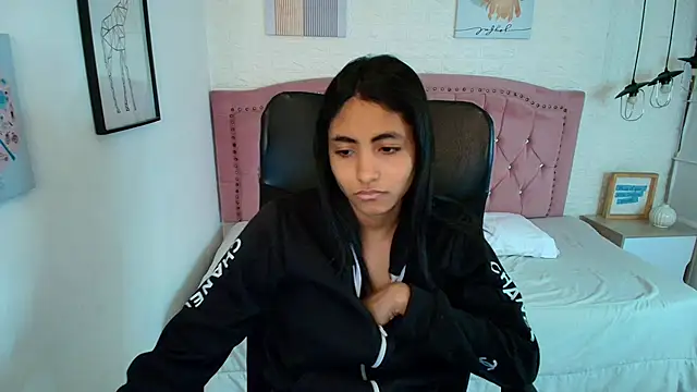 shaneelle live sex cam