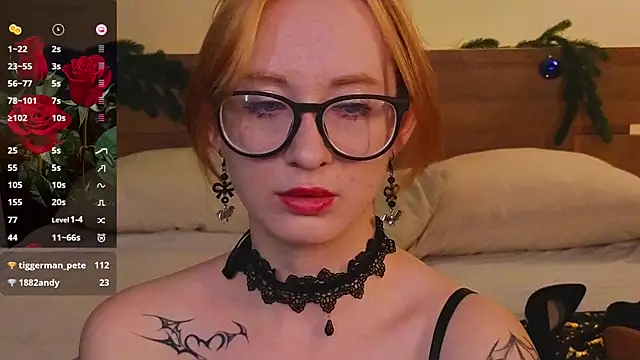 WICKEDEMBER's cam snapshot