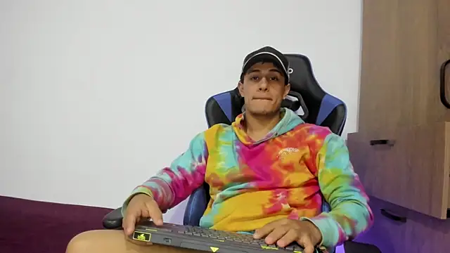 dorman_boy's cam snapshot