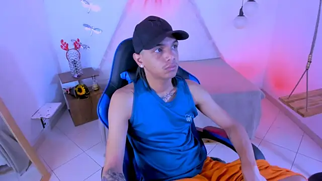 Brand_habes's cam snapshot