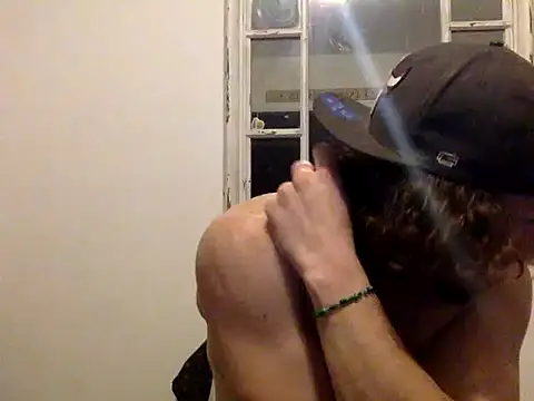 sirchubster's cam snapshot