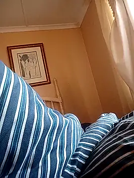 bustybillies's cam snapshot