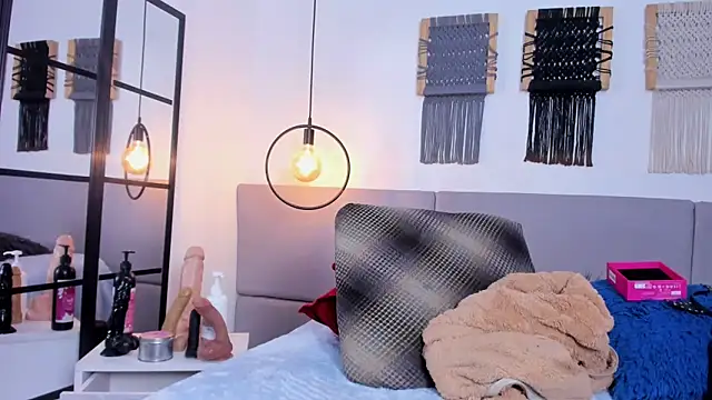 Sweet_camille live sex cam