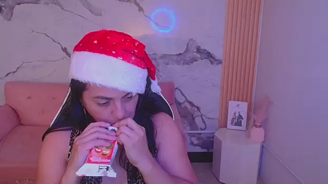 tamara_ch1's cam snapshot