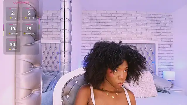 AmiraMorgan's cam snapshot