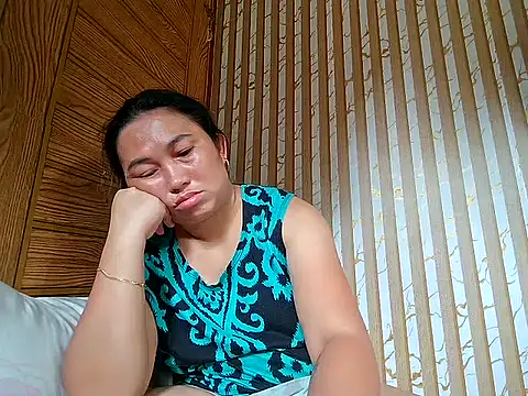 Simple_Pinay143's cam snapshot