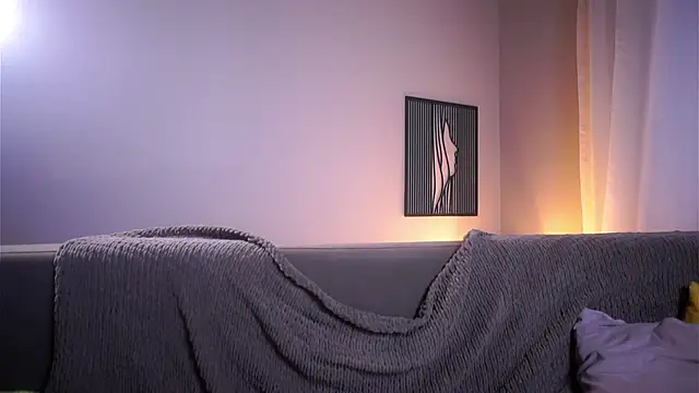 FalineDowlen's cam snapshot