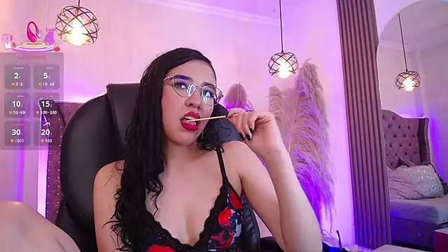 Amara_Davis's cam snapshot