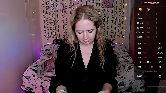 Evaa_Grey's cam snapshot