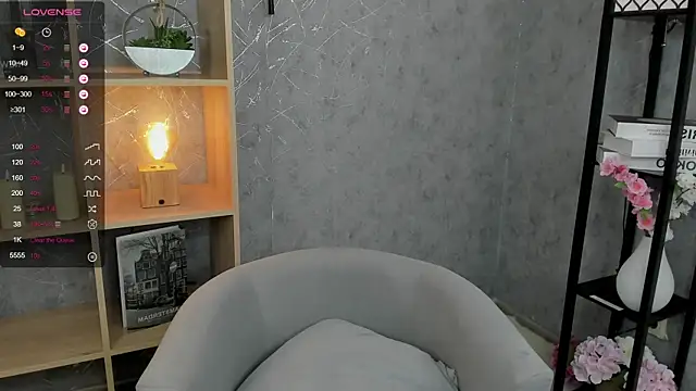 ElenoreReth live sex cam