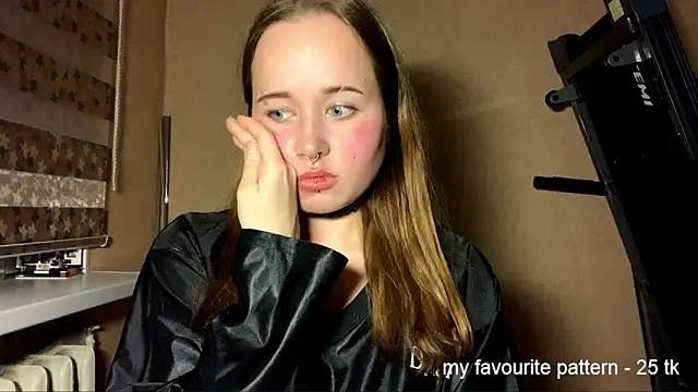 RollDols's cam snapshot