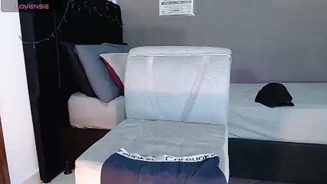 Matteo12_'s cam snapshot