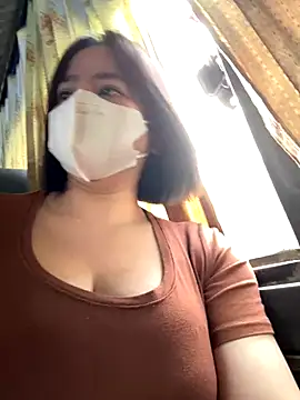 May-Squirt live sex cam