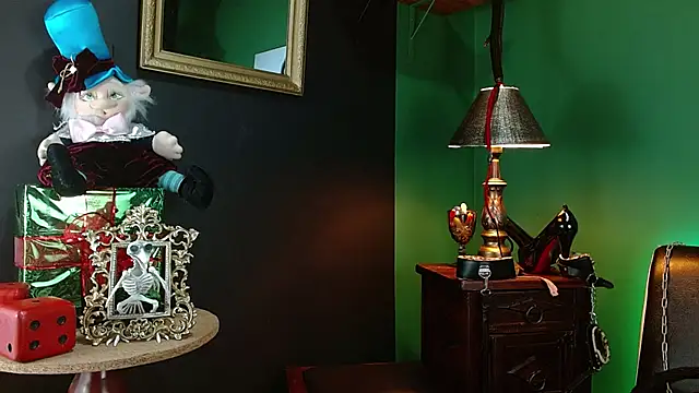 LunaTikka's cam snapshot