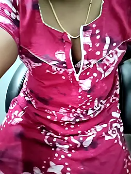 tamil_subha69 live sex cam