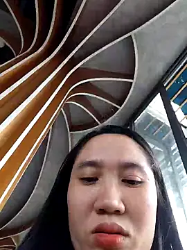 Lucky-2x's cam snapshot