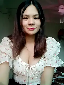 quynhquynh_'s cam snapshot