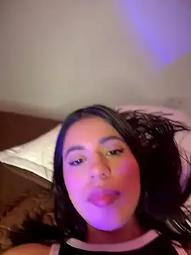 IvySanders1 live sex cam