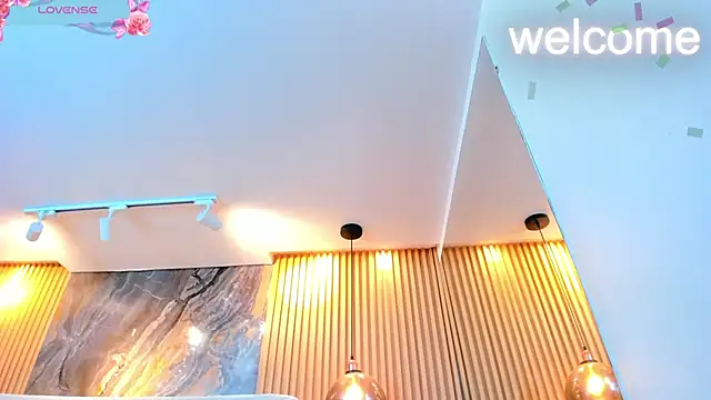 ella_harper's cam snapshot