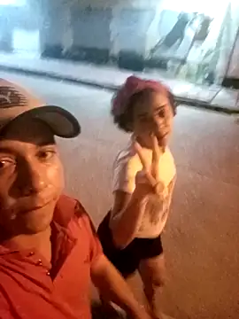 charlotte_dante212's cam snapshot