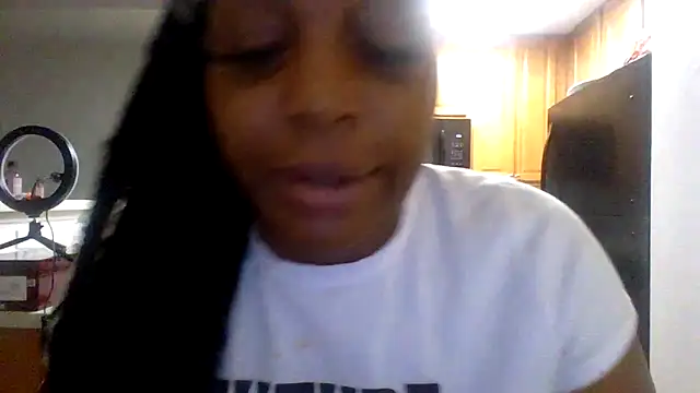 queendommi's cam snapshot