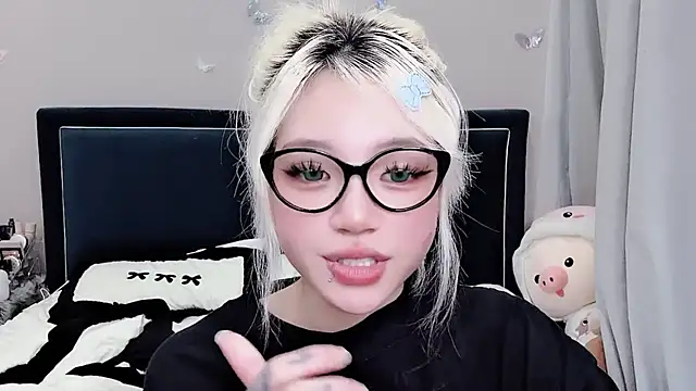 _Gwendolyn_'s cam snapshot