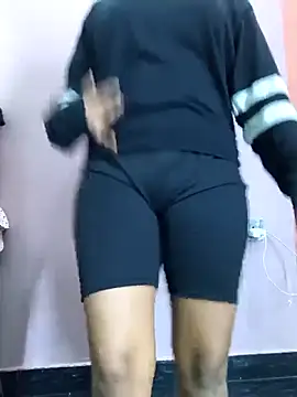 Ananya_34's cam snapshot