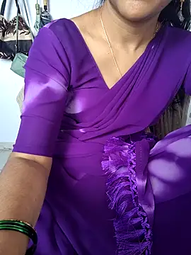 Cute-Telugu-Teacher's cam snapshot