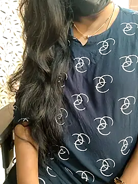 Hotgirlindian52's cam snapshot