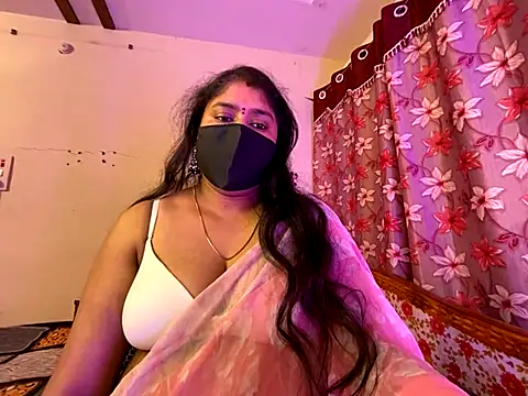 LouleyRanii's cam snapshot