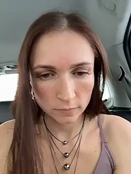 ZaraHill live sex cam