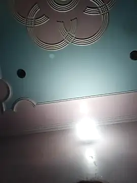 Nakshita_Pandit's cam snapshot