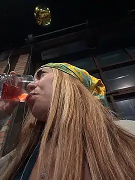 Bigbuttbrooklynn live sex cam