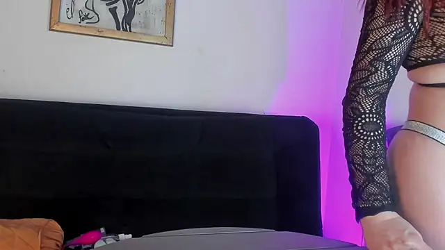 Cherry_Blaze_'s cam snapshot