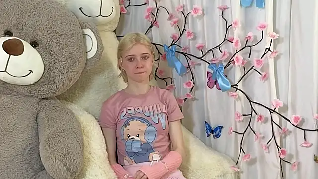 ViollaBloom live sex cam