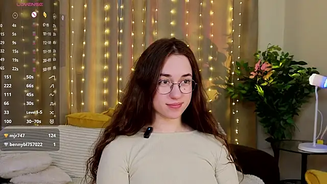 SudieNatera's cam snapshot