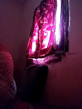 pujapujarrrr's cam snapshot