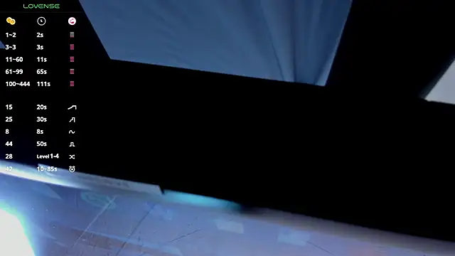 AlexanderSavage live sex cam