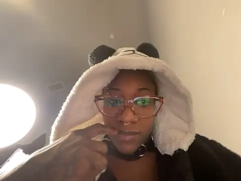 VixenCapri live sex cam