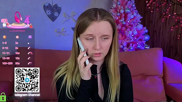 Rina_Panic's cam snapshot