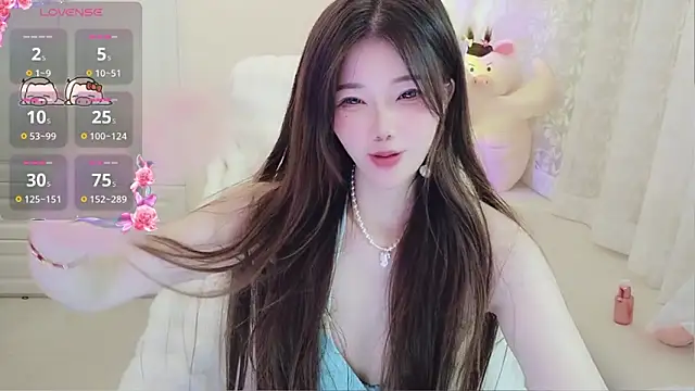 Coco-Di live sex cam