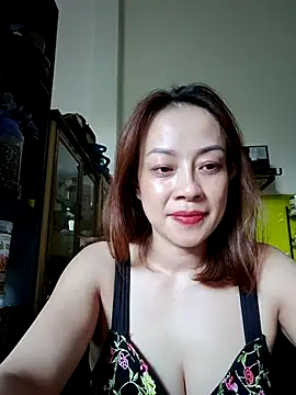 Baby-bigboobs20 live sex cam