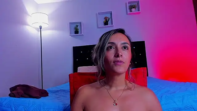 Victoria_Rose_'s cam snapshot