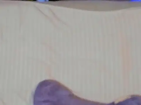 aprille15's cam snapshot