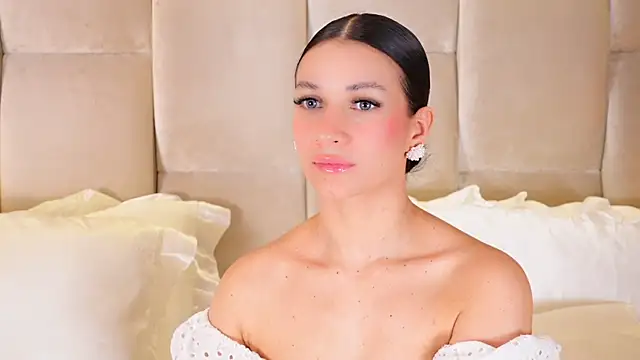 KiraKayleigh1's cam snapshot