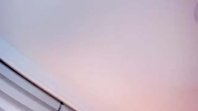 Isabella_Crofts's cam snapshot