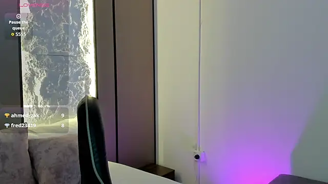 cloee20_'s cam snapshot