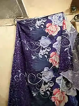 meenu_bhabhi547 live sex cam